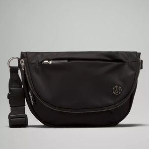 Lululemon All Night Micro Festival Bag *Zip Top